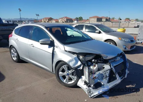2014 Ford Focus Se z USA, uszkodzony, nr VIN 1FADP3K20EL131633